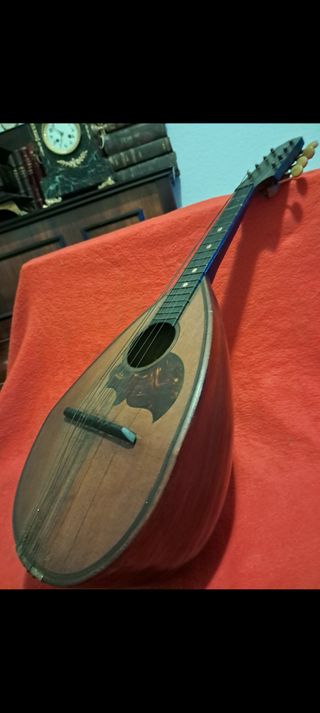 Laúd antiguo madera noble