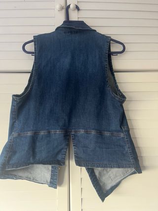 Chaleco vaquero Lurdes Bergada azul