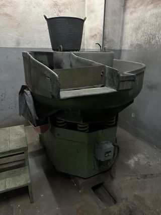 Vendo Vibradores de pulido industrial