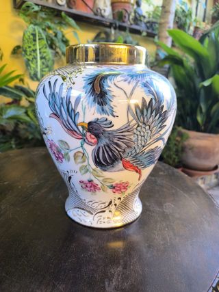 Jarrón Porcelana Blanco Tapa Dorada Pájaros