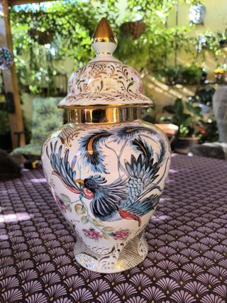 Jarrón Porcelana Blanco Tapa Dorada Pájaros