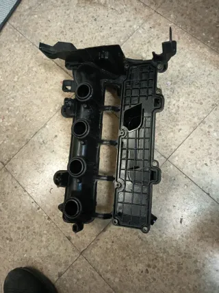 Tapa Balancines Citroen C3y Peugeot   HDi motor1.4