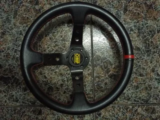 Volante OMP desplazado para  Coche Negro/Rojo