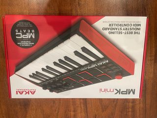 Akai MPK mini Teclado Controlador MIDI