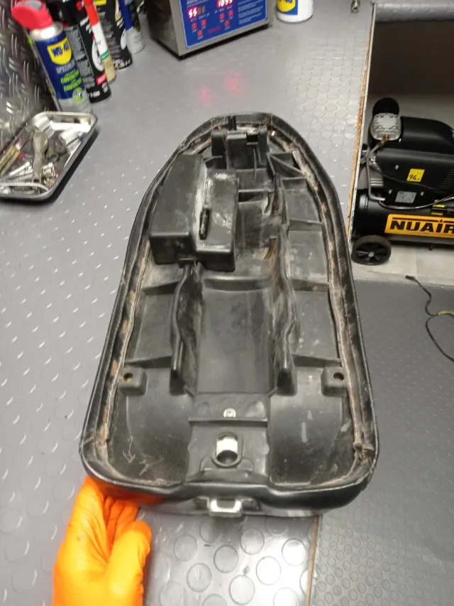 Asiento Derbi Variant Start