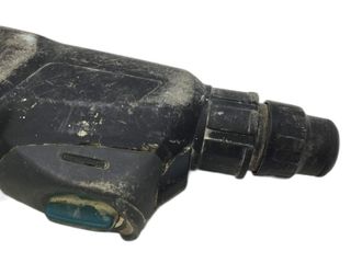 taladro electrico makita hr2600