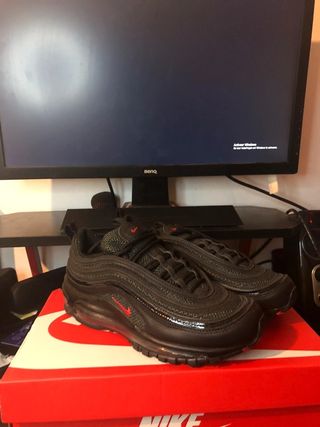 Nike Air Max 97 Talla 38 Negro Rojo