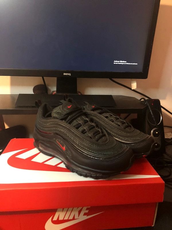 Nike Air Max 97 Talla 38 Negro Rojo