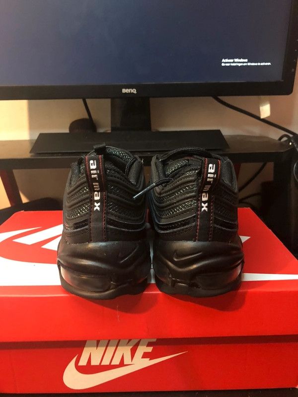 Nike Air Max 97 Talla 38 Negro Rojo