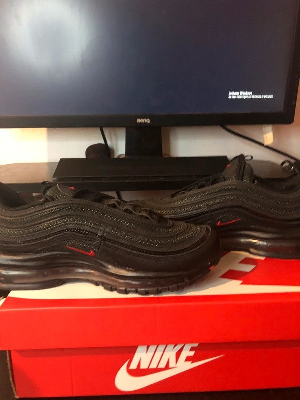 Nike Air Max 97 Talla 38 Negro Rojo