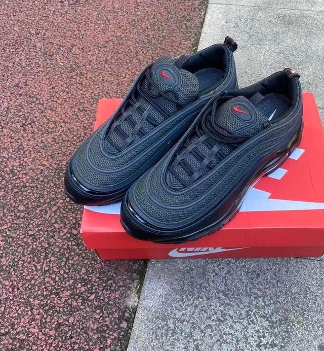Nike Air Max 97 Talla 36 Negro Rojo