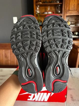 Nike Air Max 97 Talla 39 Negro Rojo