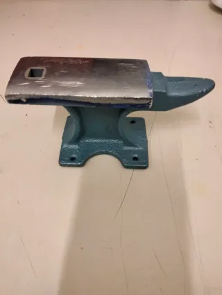 Incudine Japan nuova in acciaio