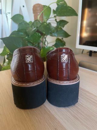 Mocasines Marrones Cocodrilo