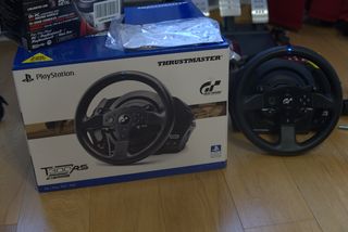 Volante Thrustmaster T300 RS GT PS4/PS5