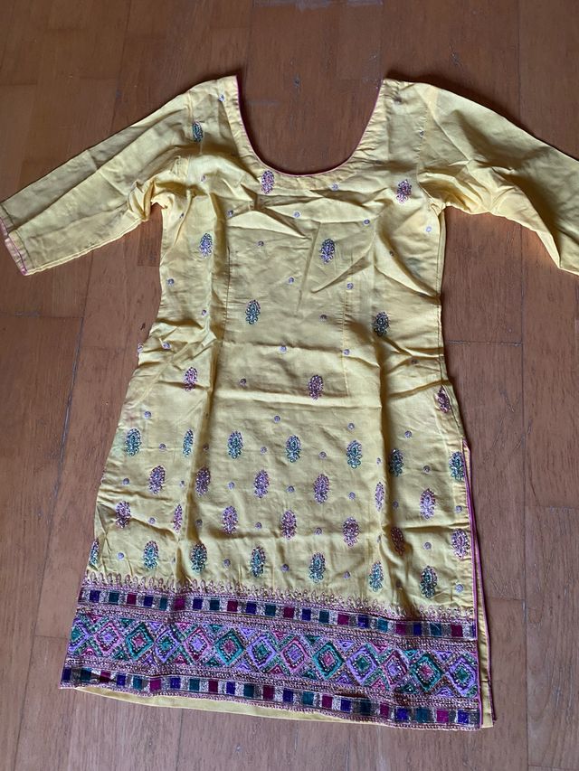 Kameez indio amarillo bordado