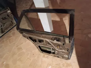 Puerta Trasera Izq Mercedes W124