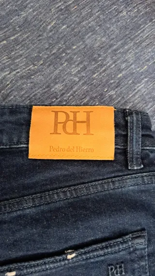 Pantalón vaquero caballero Pedro del Hierro.