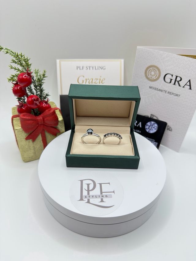 Set Anelli Solitario e Veretta Moissanite