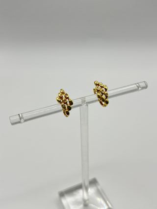 Orecchini in oro 18k con zirconi da 2,34 gr.