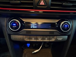 Hyundai Kona 1.6 TGDI Style Sky Red 4x4 DT