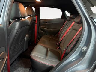 Hyundai Kona 1.6 TGDI Style Sky Red 4x4 DT