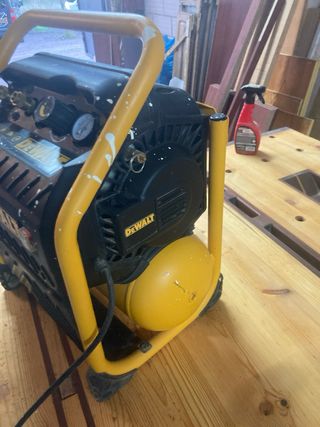 Compresor DeWalt 9L