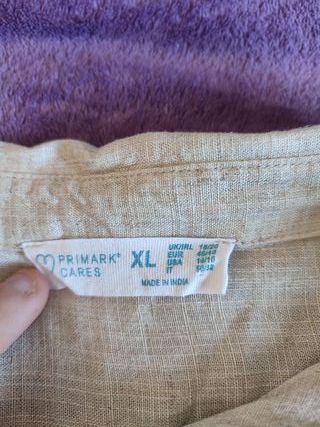 Camisa beige de lino