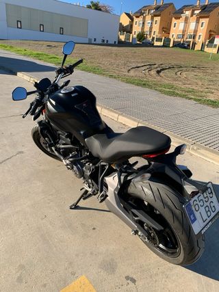 Ducati Monster 821 A2