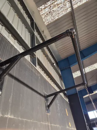 Soporte doble para saco de boxeo