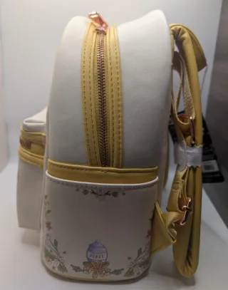 Mochila Loungefly Winnie the Pooh Flores