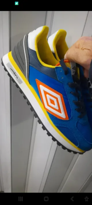 Scarpe Umbro N44