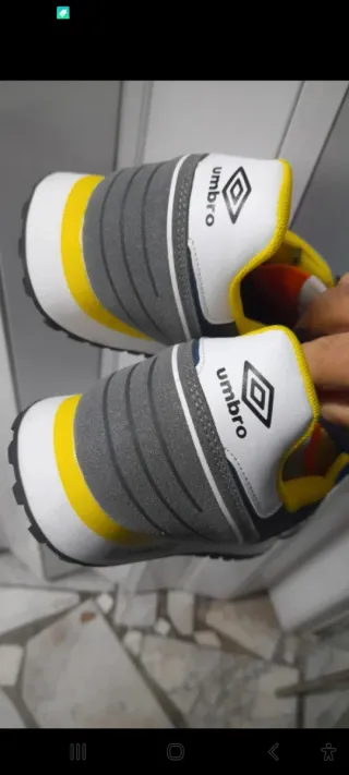 Scarpe Umbro N44
