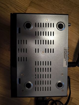 Decodificador Satélite IRIS 9900 con Mando