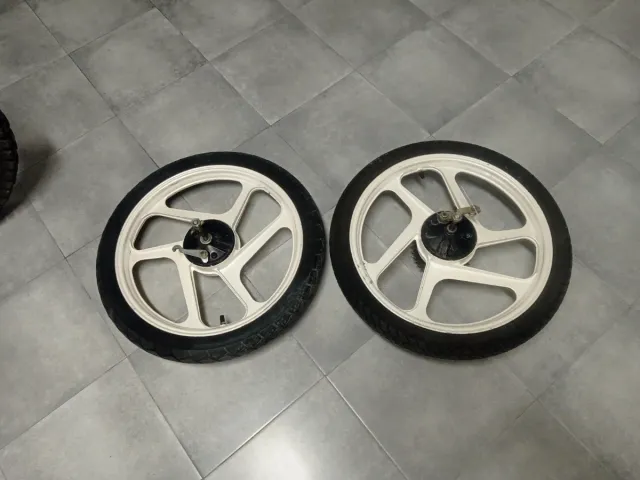 Juego Llantas Derbi Variant Start