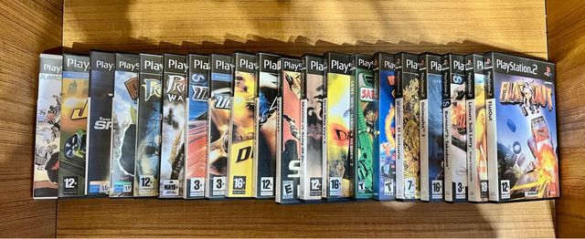 Lote de Caixas e Capas de Jogos PS2 (PlayStation 2)