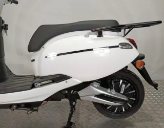 Moto Eléctrica Rodea Hispania Cruise 125