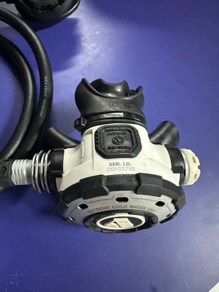 Regulador Buceo Apeks MTX-R