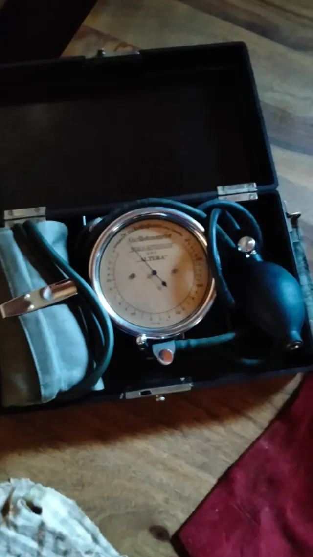 Herramientas médicas antiguas