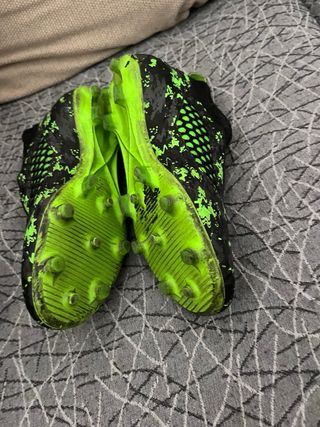 Zapatillas deportivas Nike y Puma