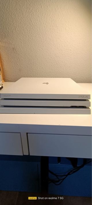 PS4 Pro 1TB Blanca