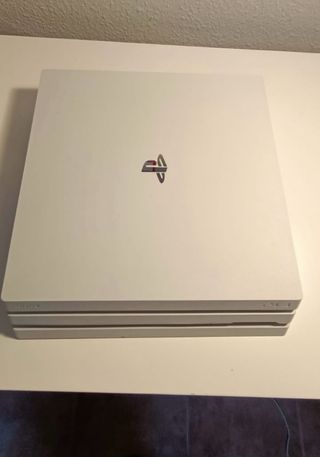 PS4 Pro 1TB Blanca