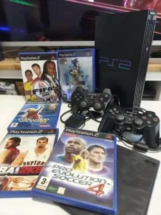 Consola PS2 + 2 Mandos + 5 Juegos