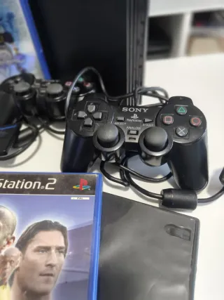 Consola PS2 + 2 Mandos + 5 Juegos