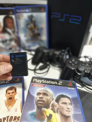 Consola PS2 + 2 Mandos + 5 Juegos