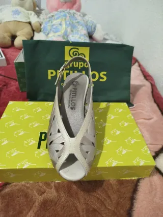 Sandalias Pitillos Talla 36 Doradas/Plateadas