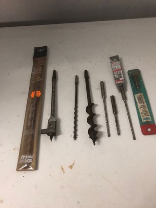 Lote de 8 Brocas para Madera y Hormigon