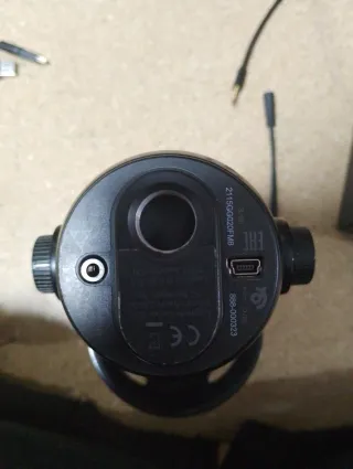 Blue Yeti + Logitech G Pro X Cascos