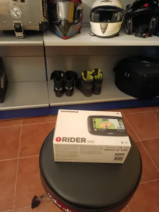 TomTom Rider 500 en caja