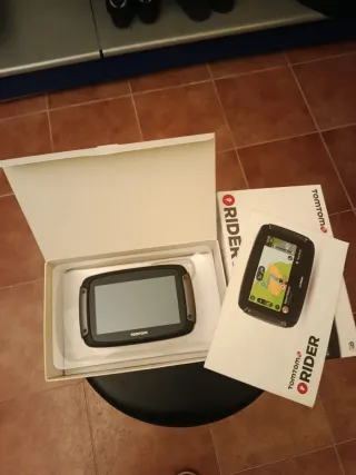 TomTom Rider 500 en caja
